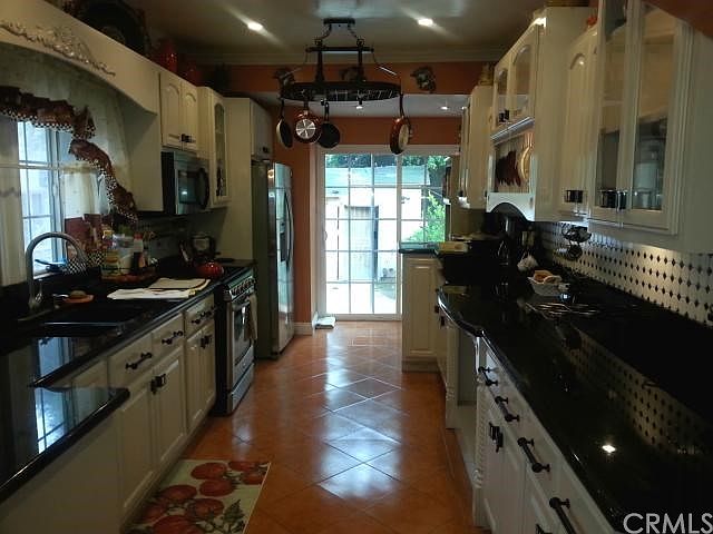 2nd image of 2232 W 29th Pl
