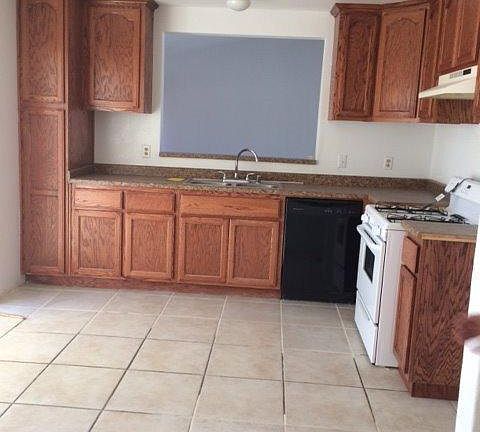 3rd image of 12624 Mystic Dr