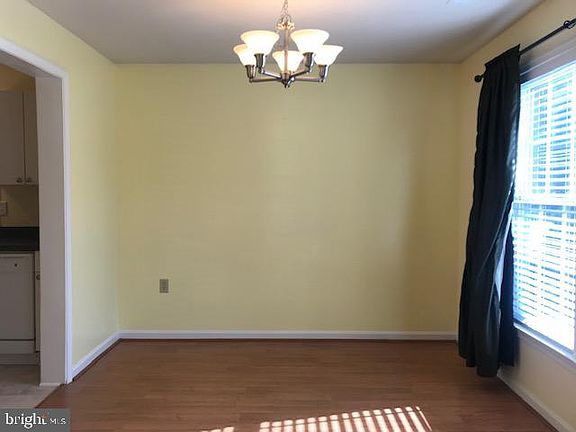 2nd image of 1234 Oakwood Dr