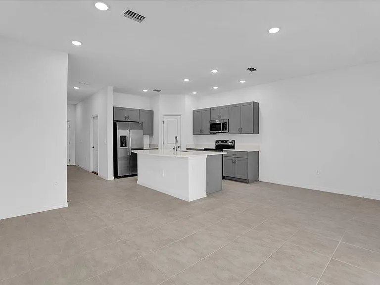 3797 Sepia St — Photo 10