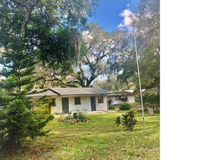 5036 Lantana St, Zephyrhills, FL 33542