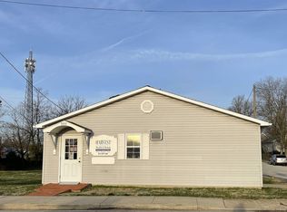 1508 9th St, Bedford, IN 47421