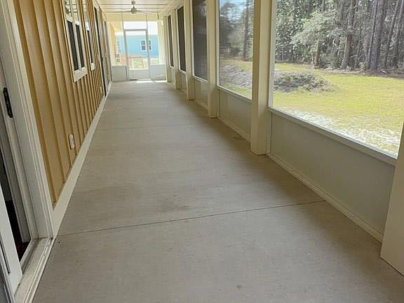 4th image of 227 Boncycle Land Dr