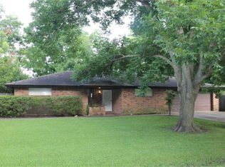 213 Avenue B, Brazoria, TX 77422