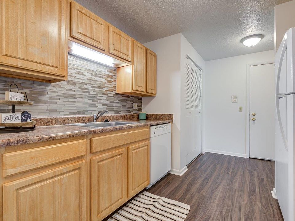 Henrietta Highlands Apartment Homes 41 High Manor Dr Henrietta NY