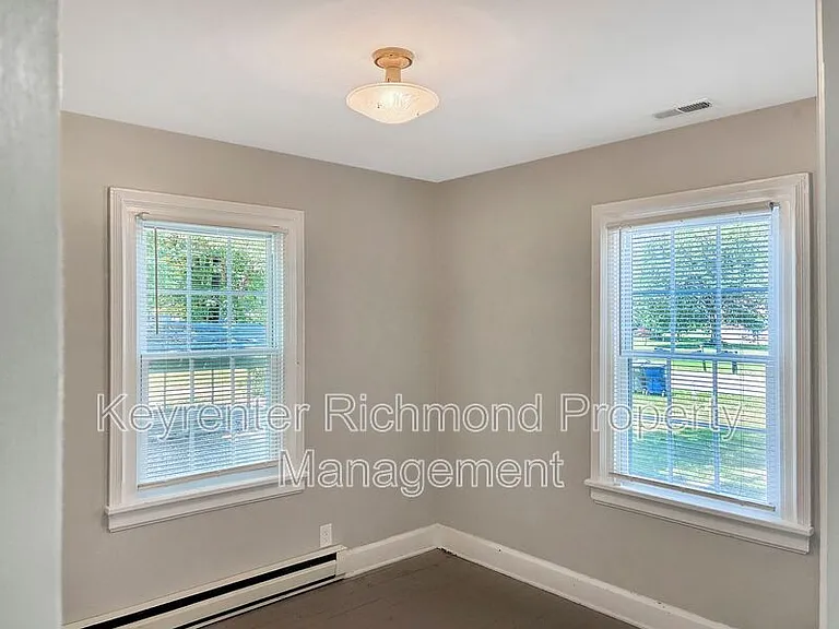 10483 Georgetown Rd — Photo 6