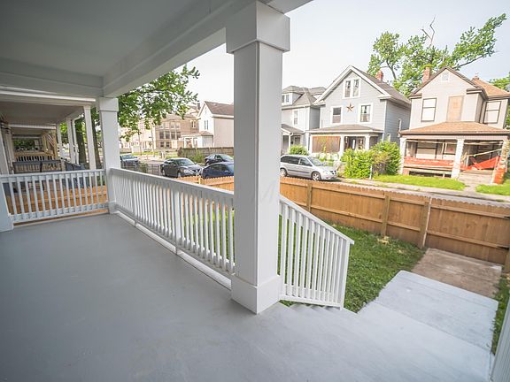 3rd image of 76 Brehl Ave