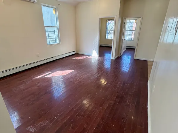 786 E 163rd St, Bronx, NY