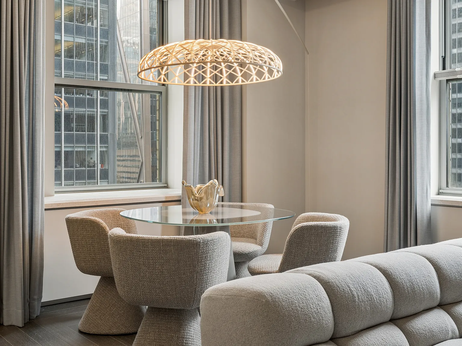 303 Park Avenue — Photo 2