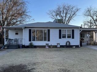 305 Rosedale St, Carlsbad, NM 88220