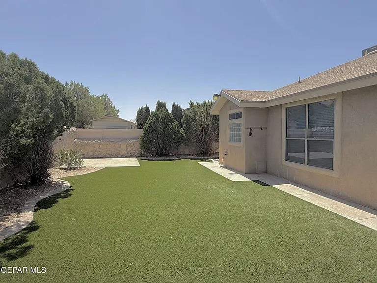 12749 Tierra Salas — Photo 31