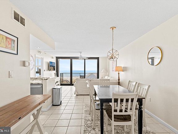 2nd image of 402 Island House Rd E #402