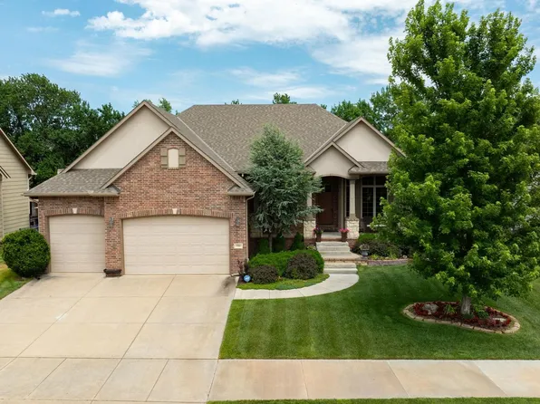 732 N Deerfield Cir, Andover, KS 67002