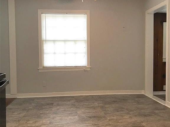 2nd image of 817 Cypress St