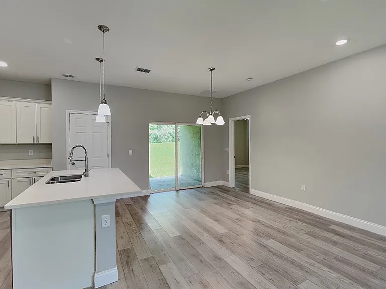 3212 W Marie Dr — Photo 7