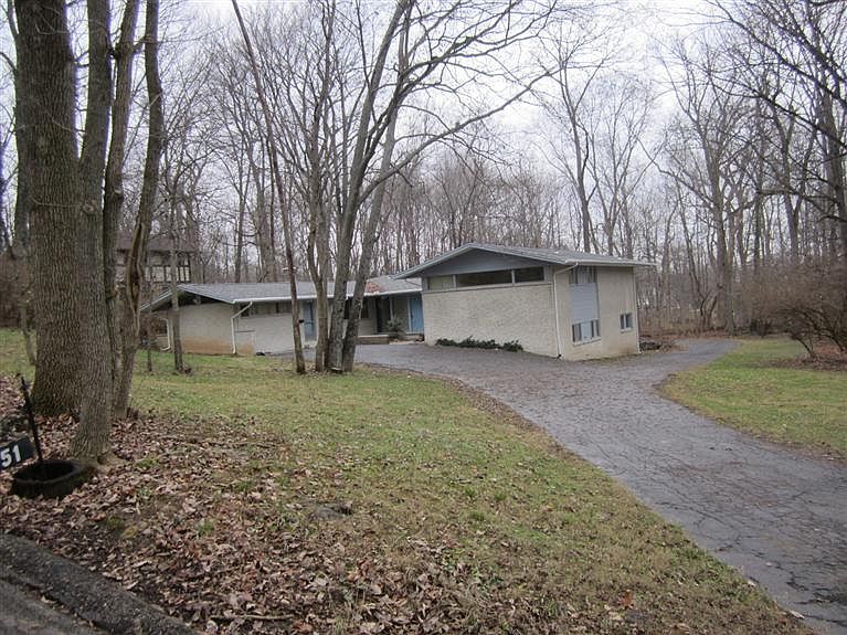 1st image of 151 Winnet Dr