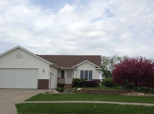 1100 E Lynn Ave, Canton, SD 57013