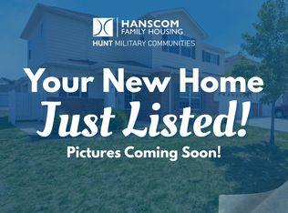 19 Adams Rd, Hanscom Afb, MA 01731