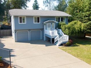 20410 La Rita Dr E, Bonney Lake, WA 98391
