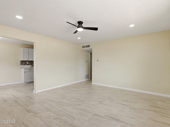 5th image of 4844 E Hampton St