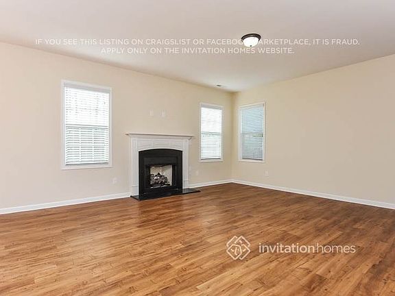 4th image of 213 Verrazano Pl