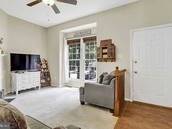2nd image of 3373 Oak West Dr