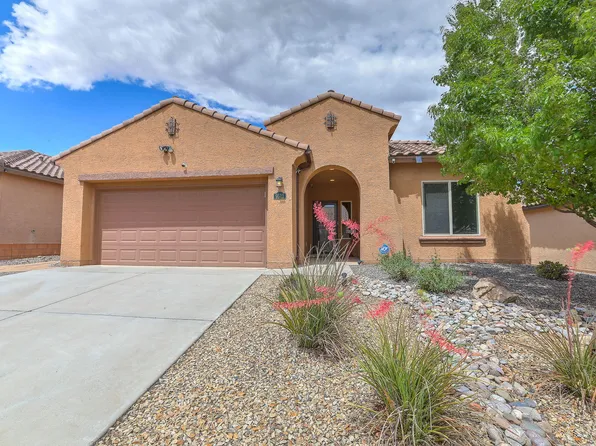 9512 Iron Rock Dr NW, Albuquerque, NM 87114