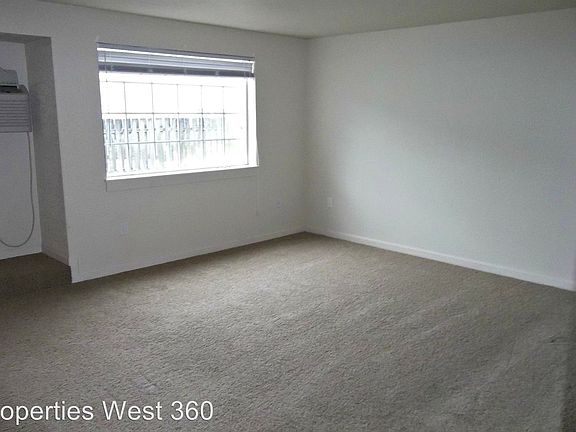 3rd image of 9013 NE 54th St APT 25