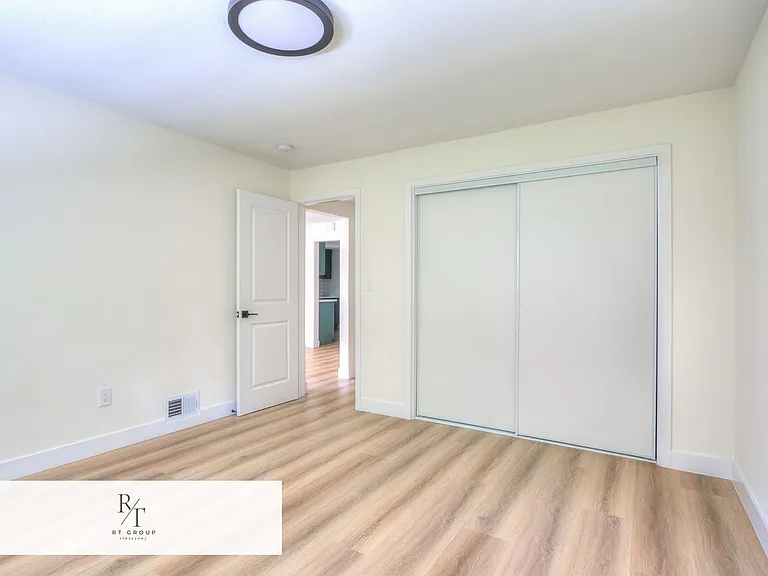 1032 S Golden West Ave #A — Photo 17