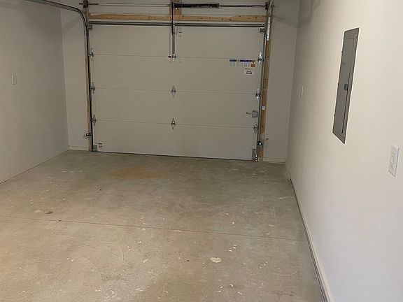 5th image of 13303 S Custer Rd #A