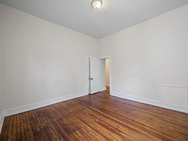 34-36 S Woodland Ave #34 — Photo 11