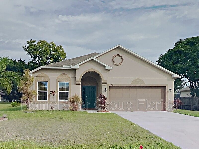1st image of 961 SE Browning Ave