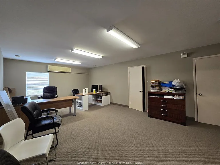 3615 Walker Rd #4 — Photo 14