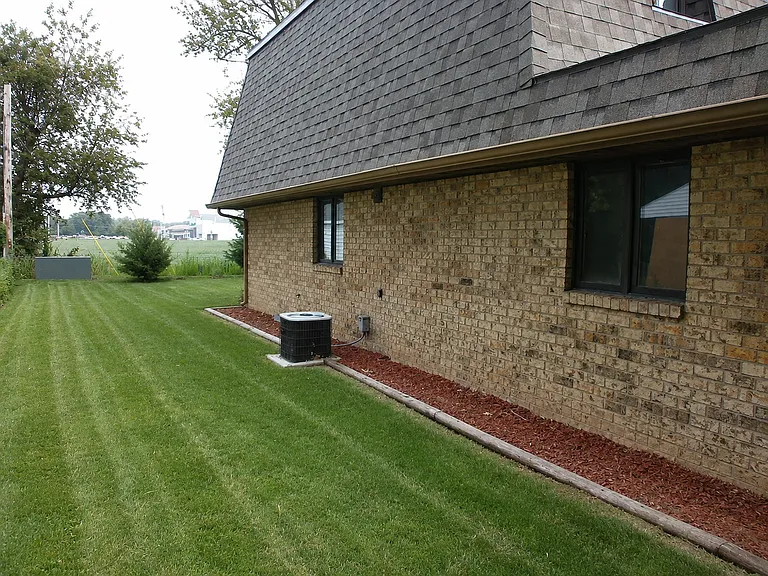 1702 Maynard Dr — Photo 10
