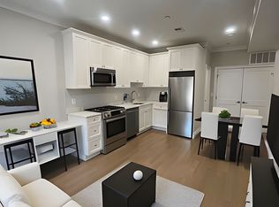 18 Mount Hood Rd #9, Brighton, MA 02135