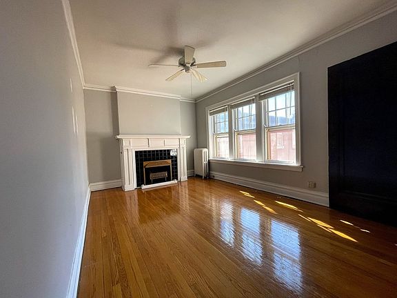 2nd image of 226 N Oak Park Ave APT 3O