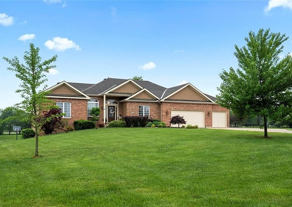 503 Winslow Dr, Raymore, MO 64083 Zillow
