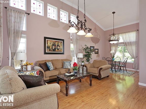 2nd image of 7013 Rosado Dr