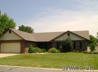 966 Long Branch Rd, Troy, IL 62294