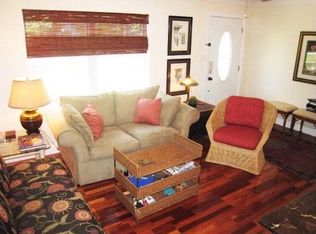 415 39th Ave NE, Saint Petersburg, FL 33703