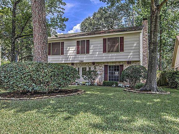 3rd image of 12006 Soft Pines Dr