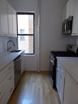 1st image of 356 Saint Johns Pl APT 2C