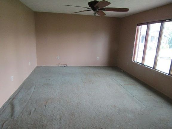 3rd image of 95 Stone Dr