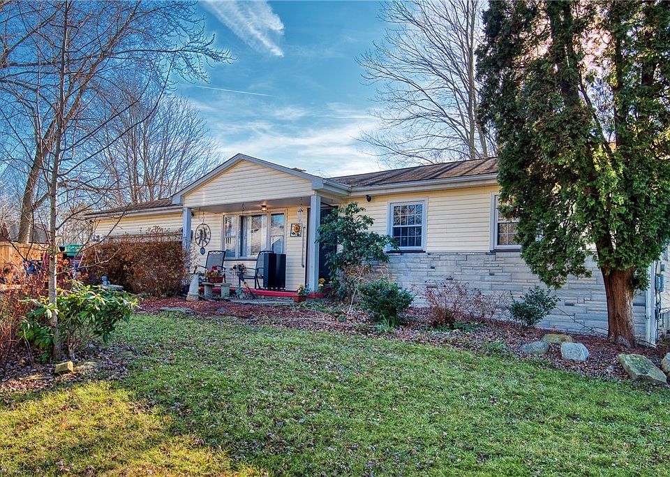 899 Tibbetts Wick Rd, Girard, OH 44420 Zillow