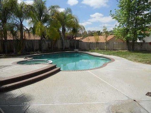 3rd image of 9295 Sinsonte Ln