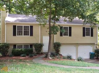 2386 Hidden Ln, Snellville, GA