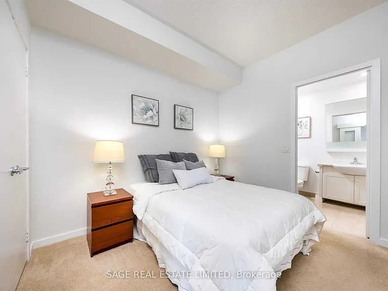 218 Queens Quay W #1711 — Photo 8