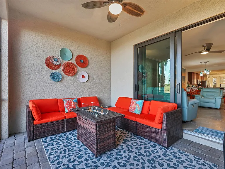 5558 Palmer Cir #101 — Photo 6
