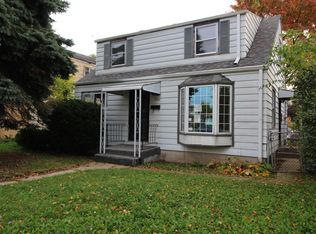 5852 N 68th St, Milwaukee, WI 53218