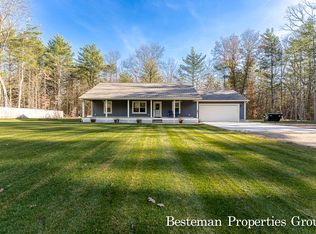 2943 Payne Ln, Muskegon, MI 49445